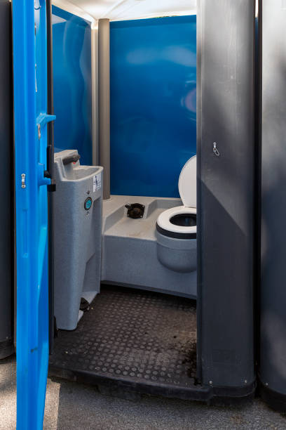Best Local porta potty services  in East Highland Park, VA